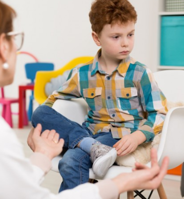 AUTISMO: ASPECTOS PEDAGÓGICOS - ABORDAGEM MULTIDISCIPLINAR AUTISMO: ASPECTOS PEDAGÓGICOS - ABORDAGEM MULTIDISCIPLINAR
